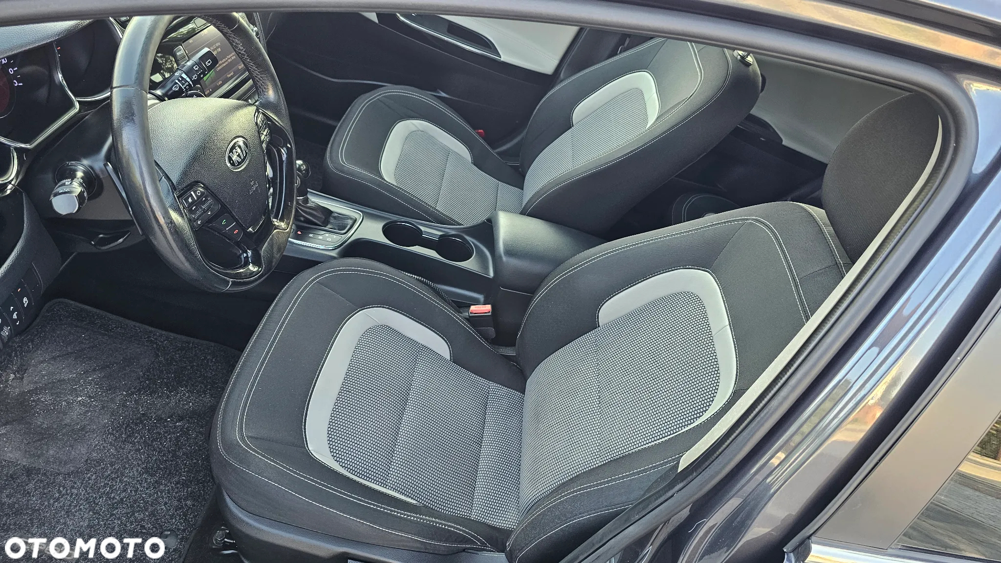 Kia Ceed SW 1.6 CRDi DCT Platinum Edition - 13