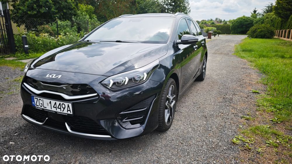 Kia Ceed 1.6 GDI PHEV L DCT - 9