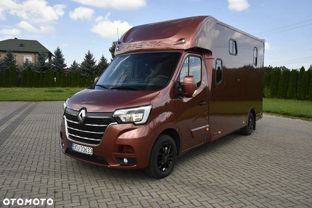 Renault Master Koniowóz - 9