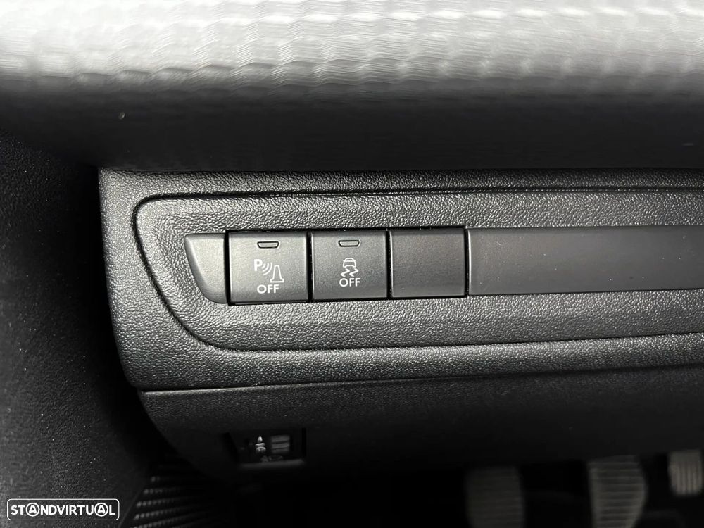 Peugeot 2008 1.2 PureTech Active - 13