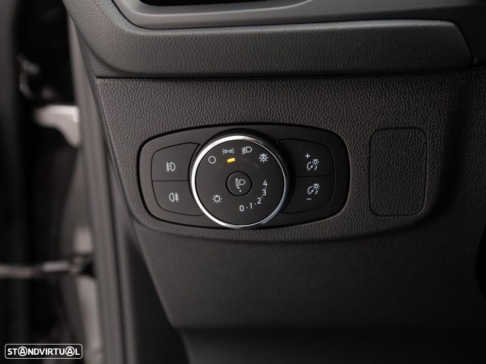 Ford Focus SW — fotografia 14