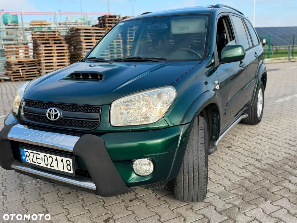 Toyota RAV4 2.0 D-4D Prestige - 4