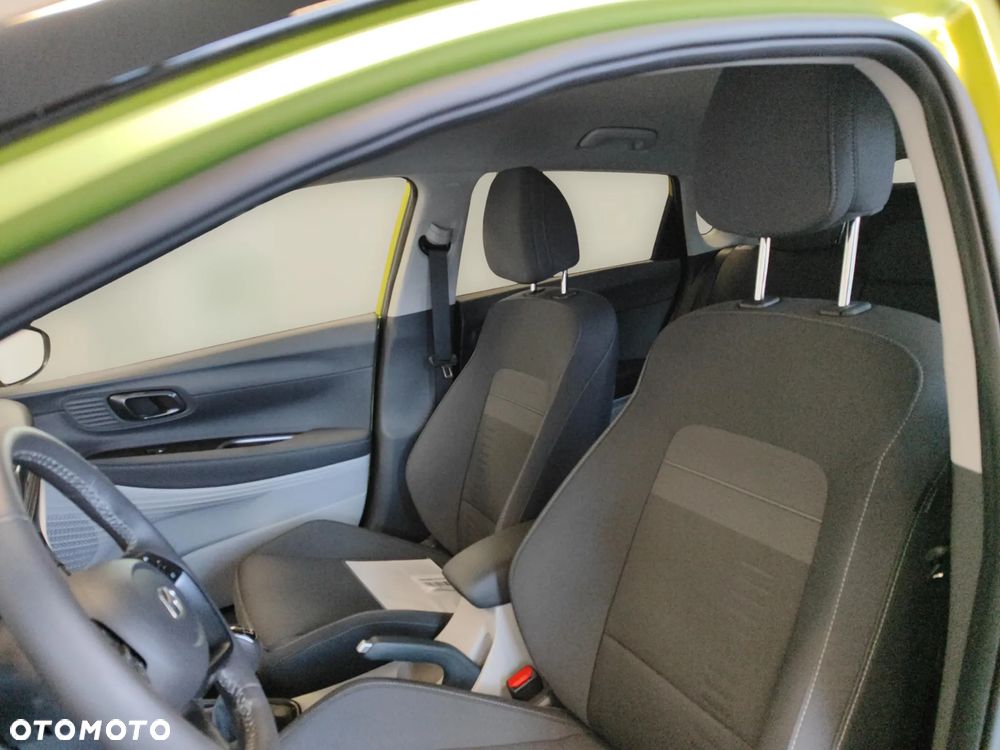 Hyundai Bayon 1.0 T-GDI Executive - 11