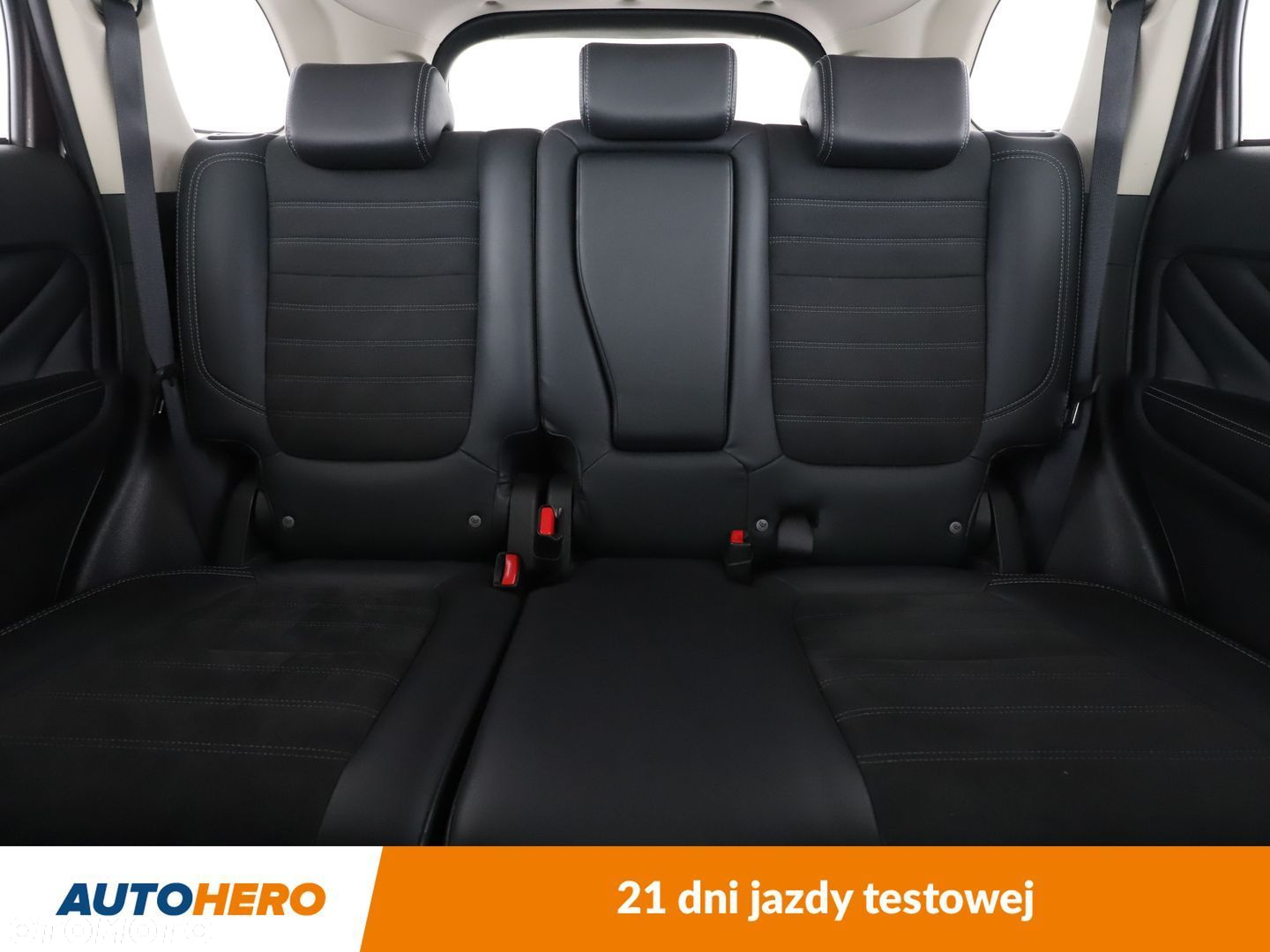 Mitsubishi Outlander - 15