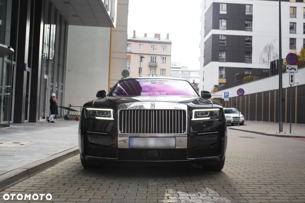 Rolls-Royce Ghost - 10