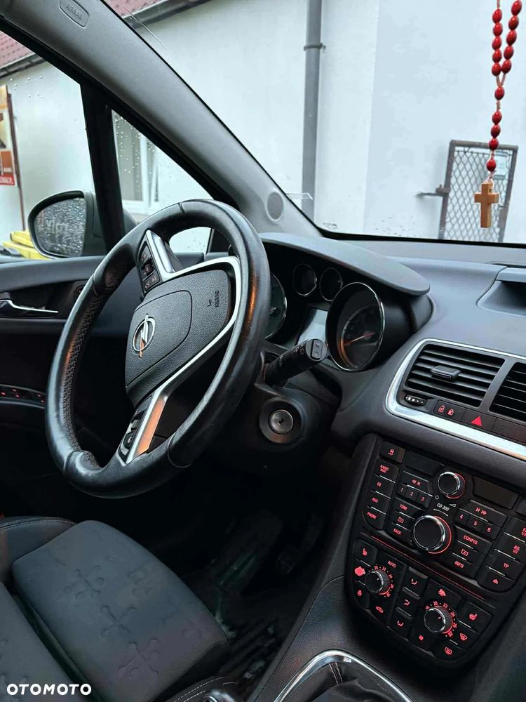 Opel Meriva 1.4 T Cosmo - 3