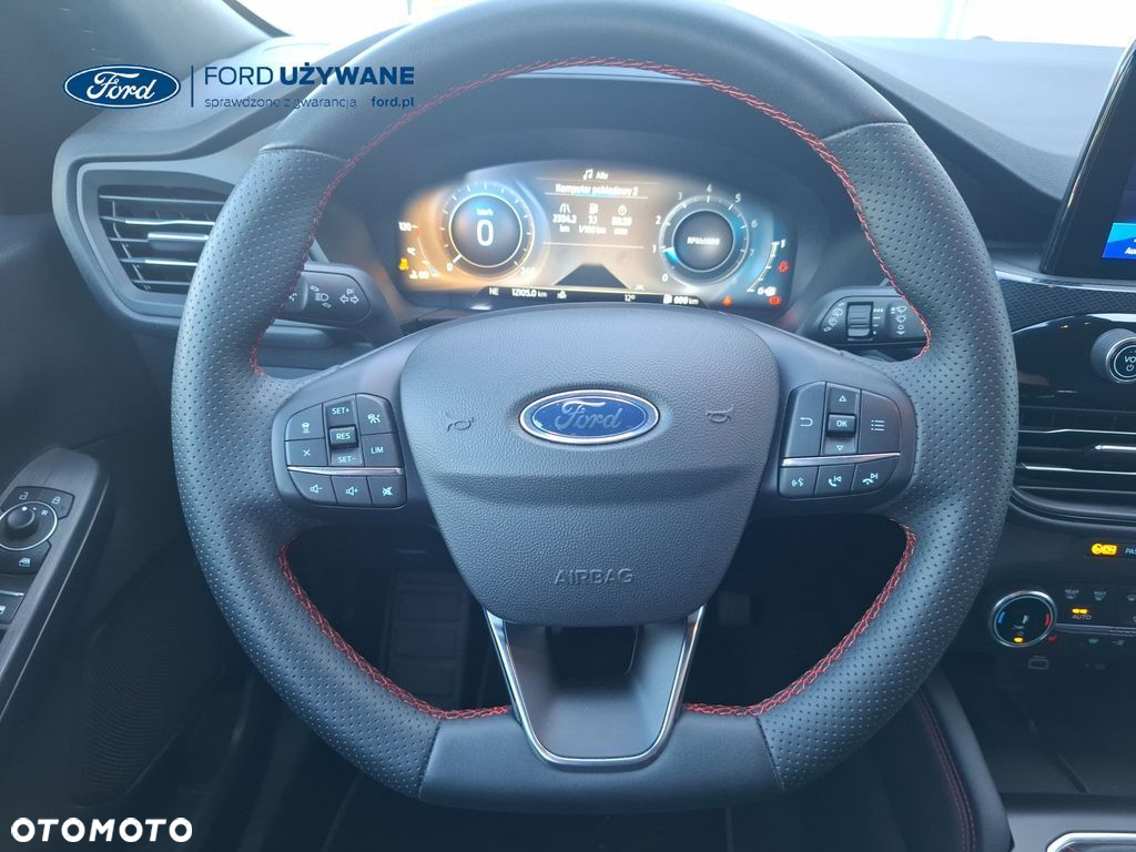 Ford Kuga - 19
