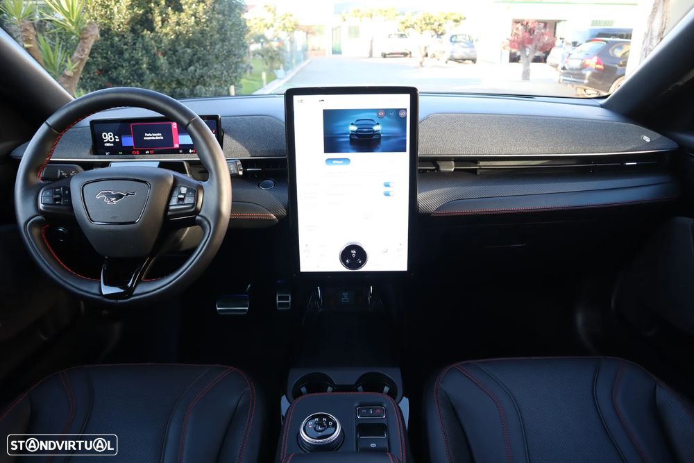 Ford Mustang Mach-E 98.7 kWh Premium - 35