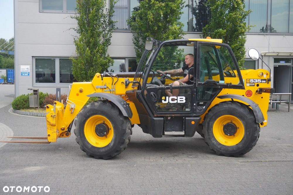 JCB 535-95 / 2021 / 3,5 t / zasięg 9,5 m / joystick - 14