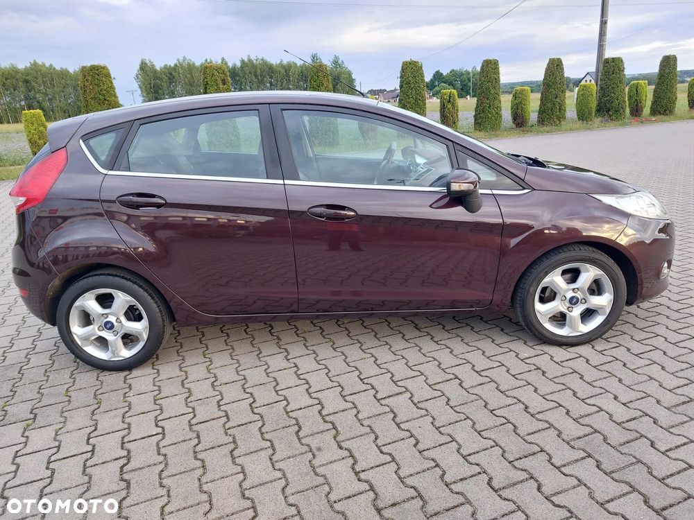 Ford Fiesta - 7
