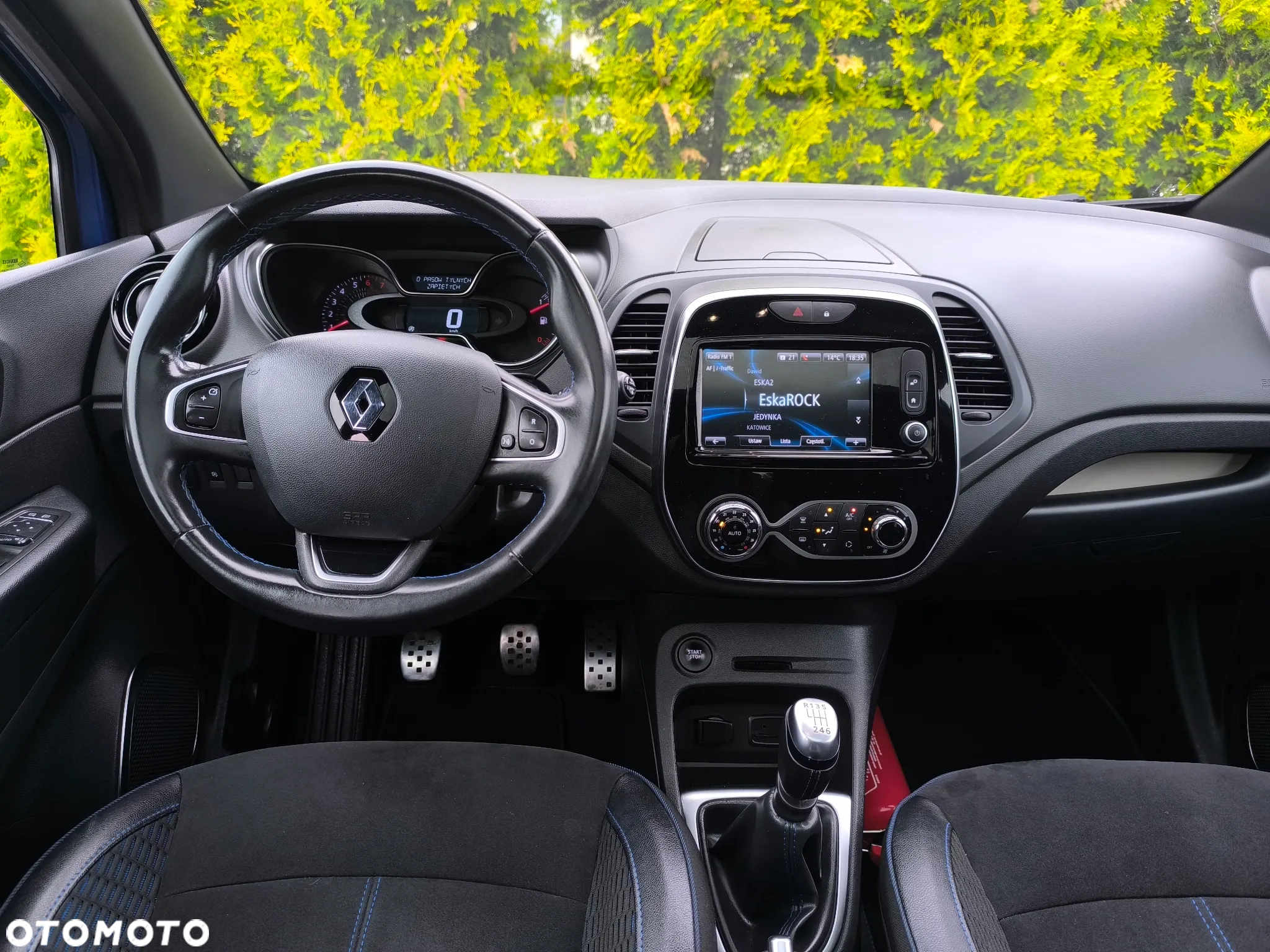 Renault Captur - 17