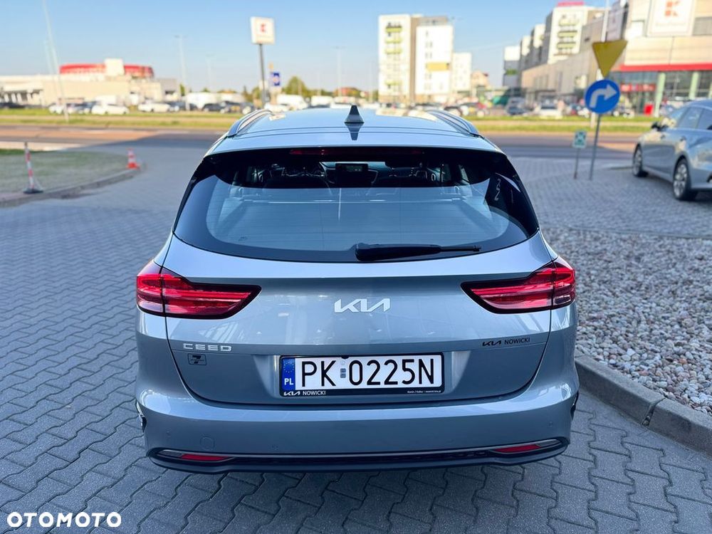 Kia Ceed 1.5 T-GDI M - 4