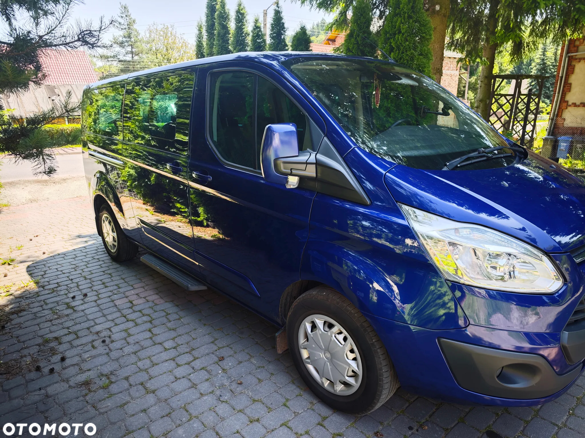 Ford Tourneo Custom - 2