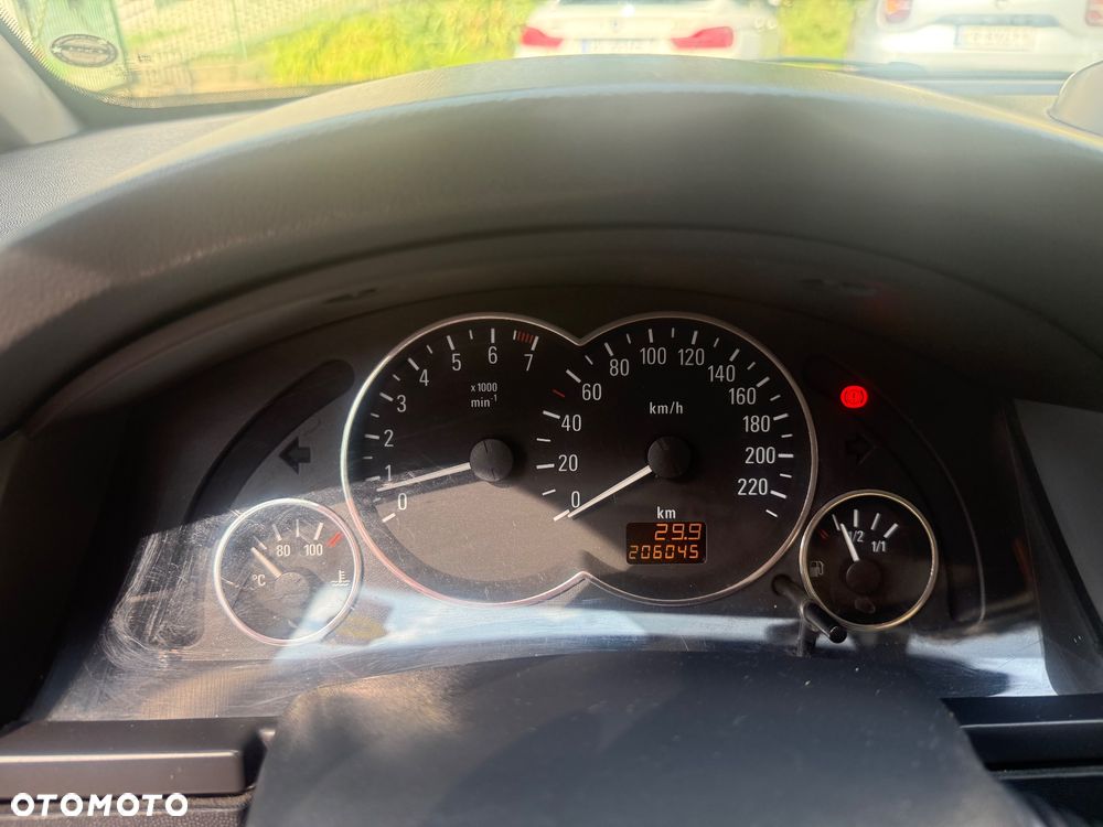 Opel Meriva 1.6 16V Essentia - 12