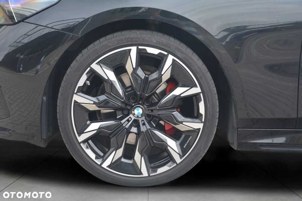 BMW Seria 5 520d xDrive mHEV M Sport Edition - 15