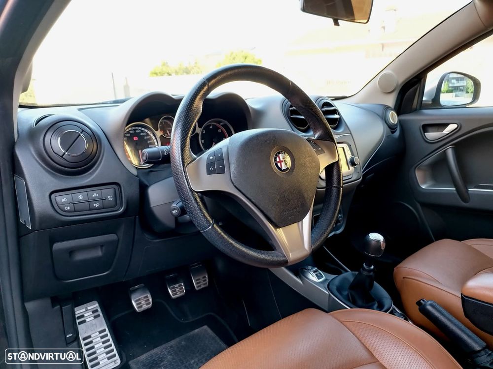 Alfa Romeo MiTo 1.3 JTD Distinctive S&S - 20