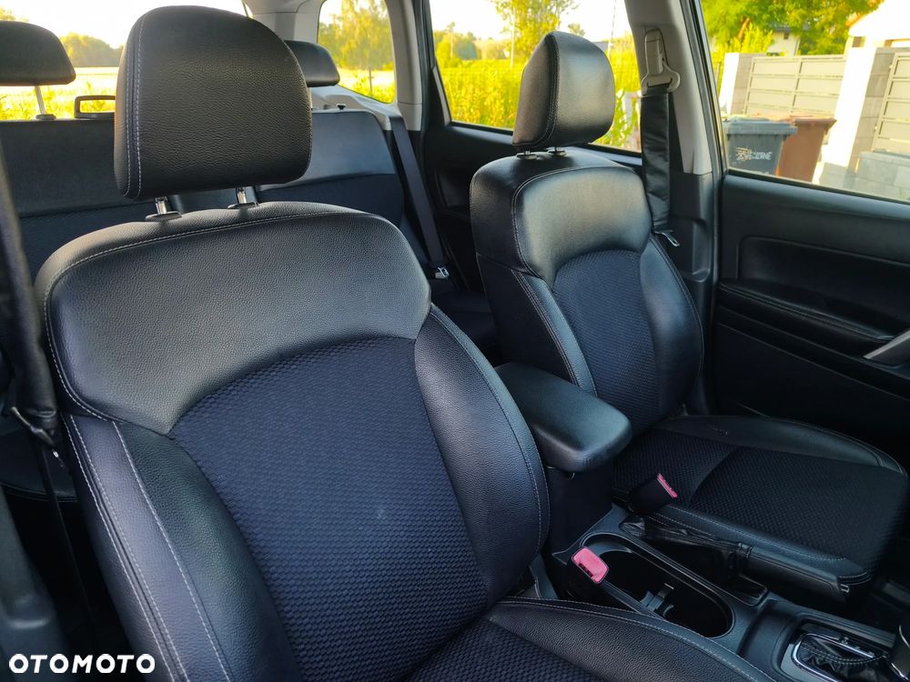 Subaru Forester 2.0XT Comfort Lineartronic - 24