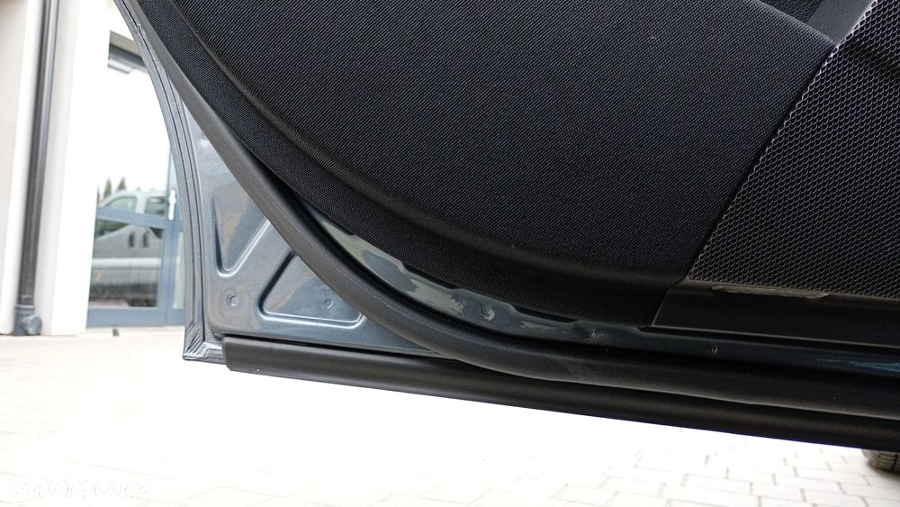 Mercedes-Benz Klasa E 200 Kompressor Elegance - 26