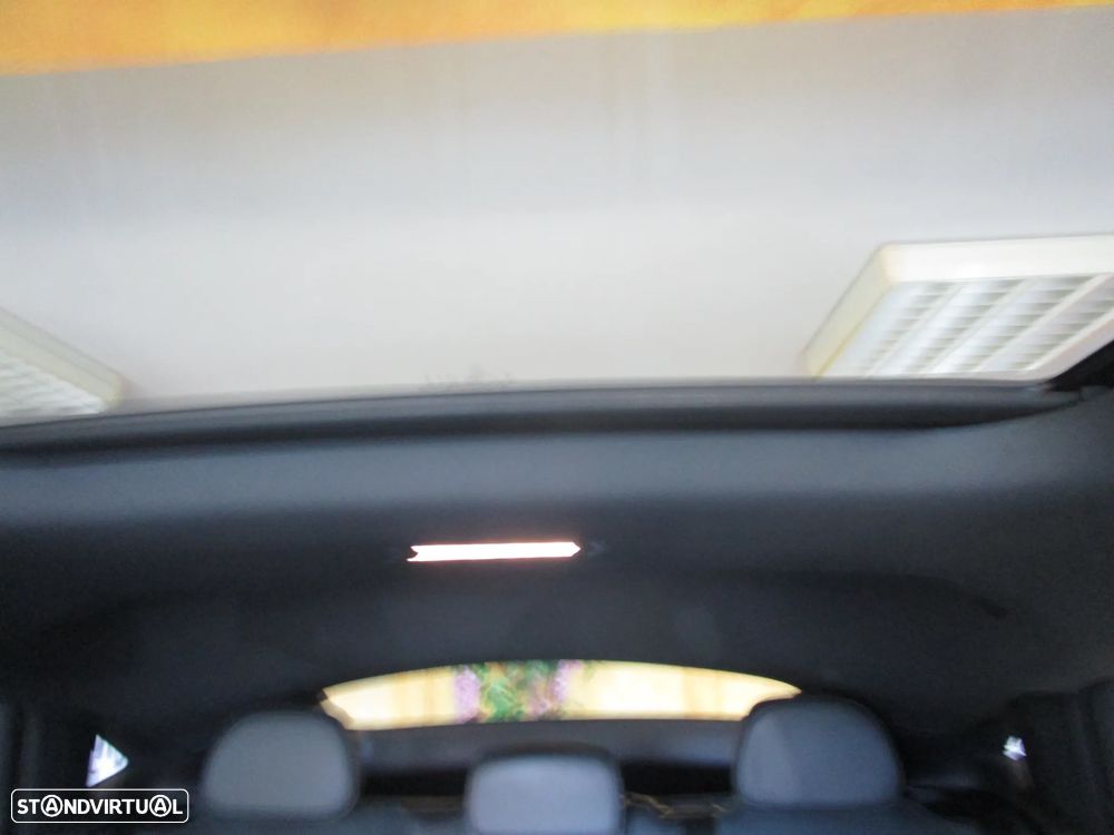 Mercedes-Benz GLC 300 - 42
