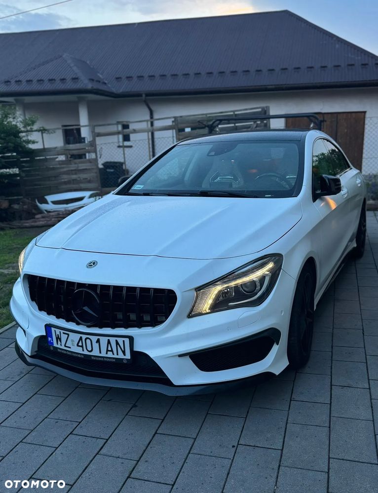 Mercedes-Benz CLA - 4