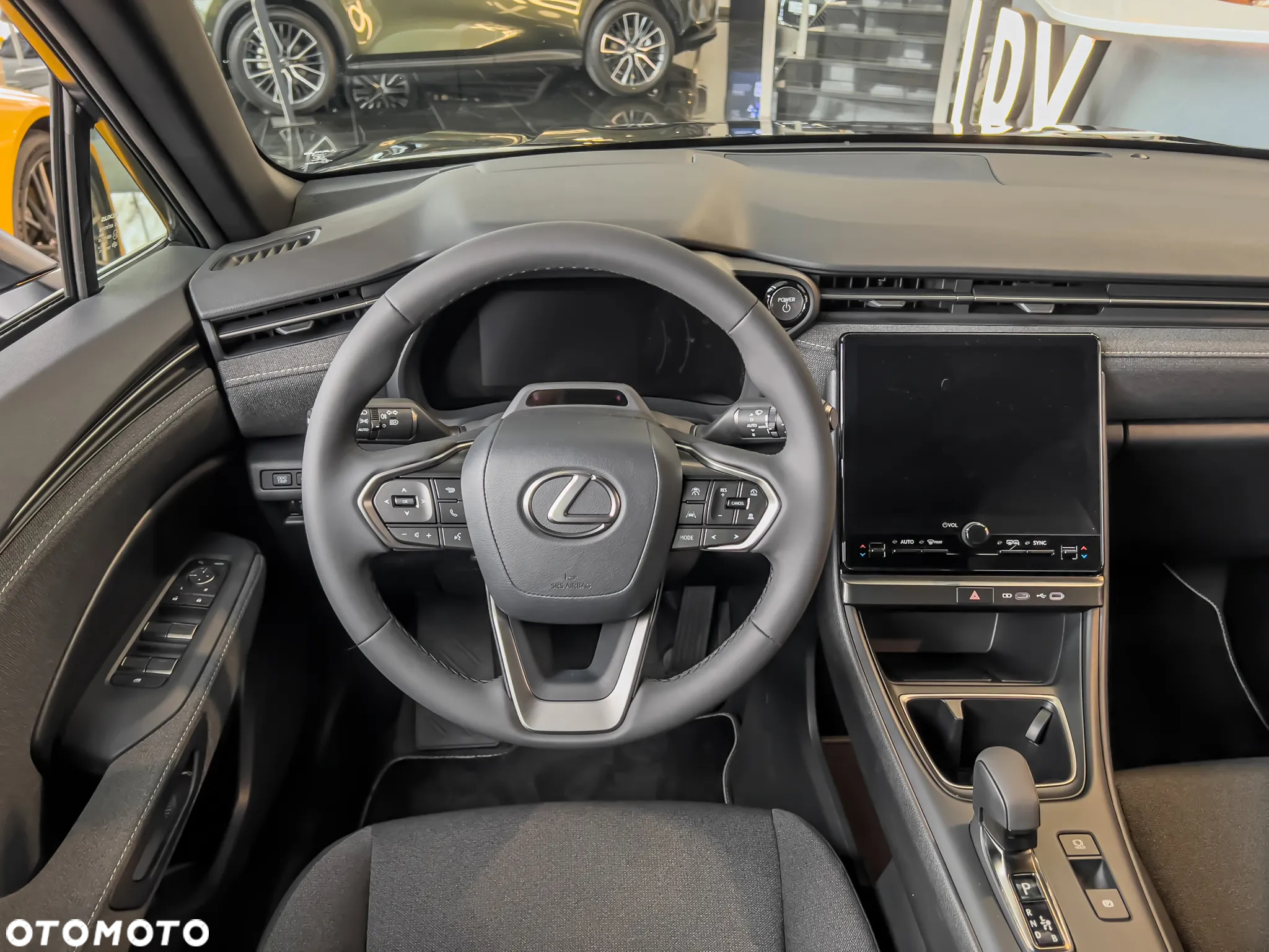 Lexus LBX 1.5 Hybrid - 8