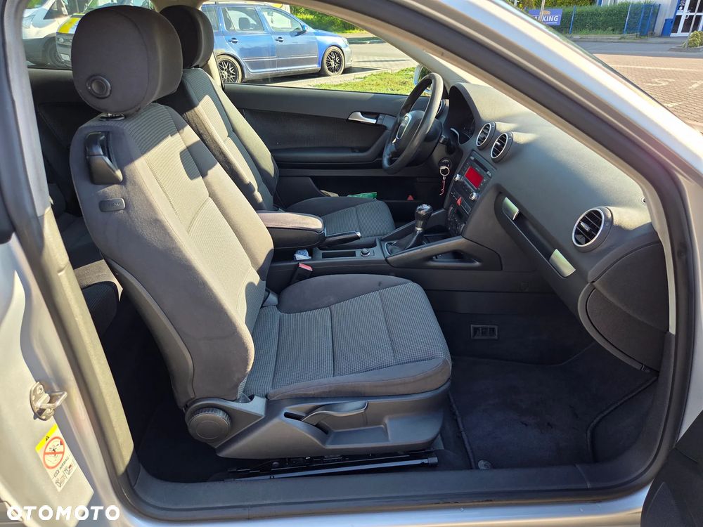 Audi A3 3-drzwiowe 2.0 TDI Ambition - 12