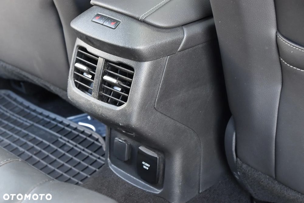 Ford Mondeo - 17