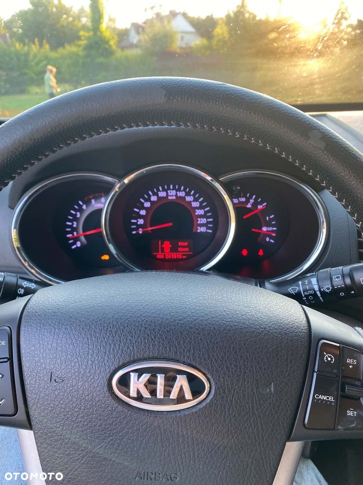 Kia Sorento - 5