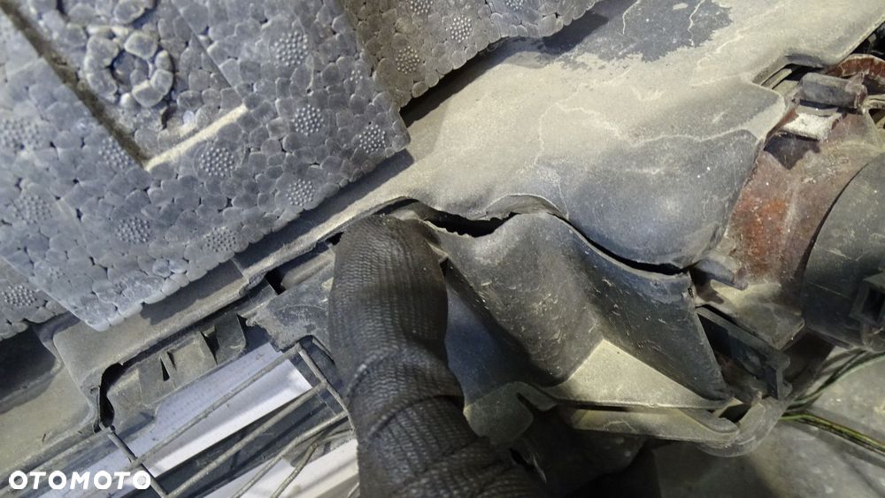 ZDERZAK PRZEDNI ROVER 75 2,0 - 17