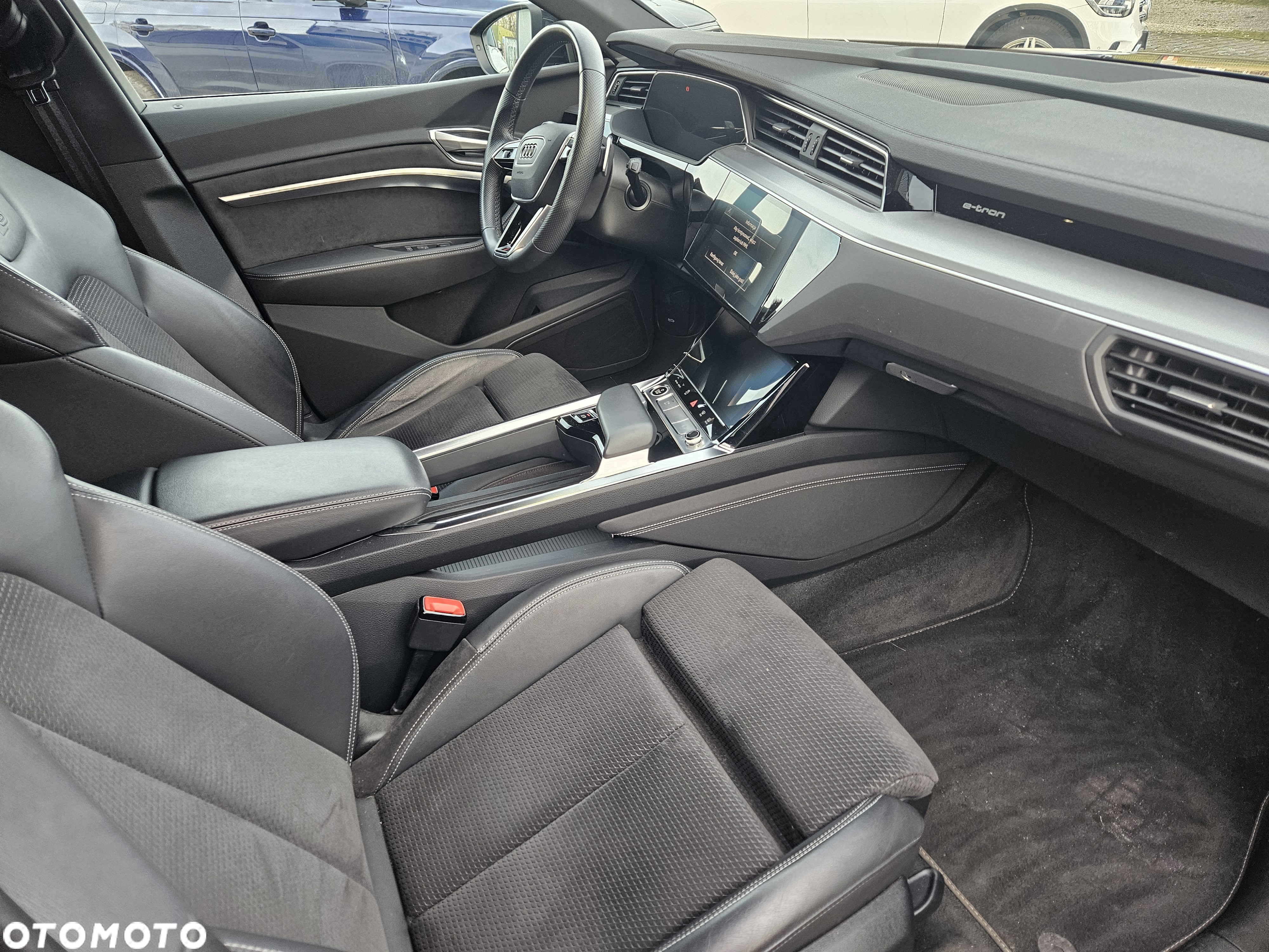 Audi e-tron 50 quattro S line - 20