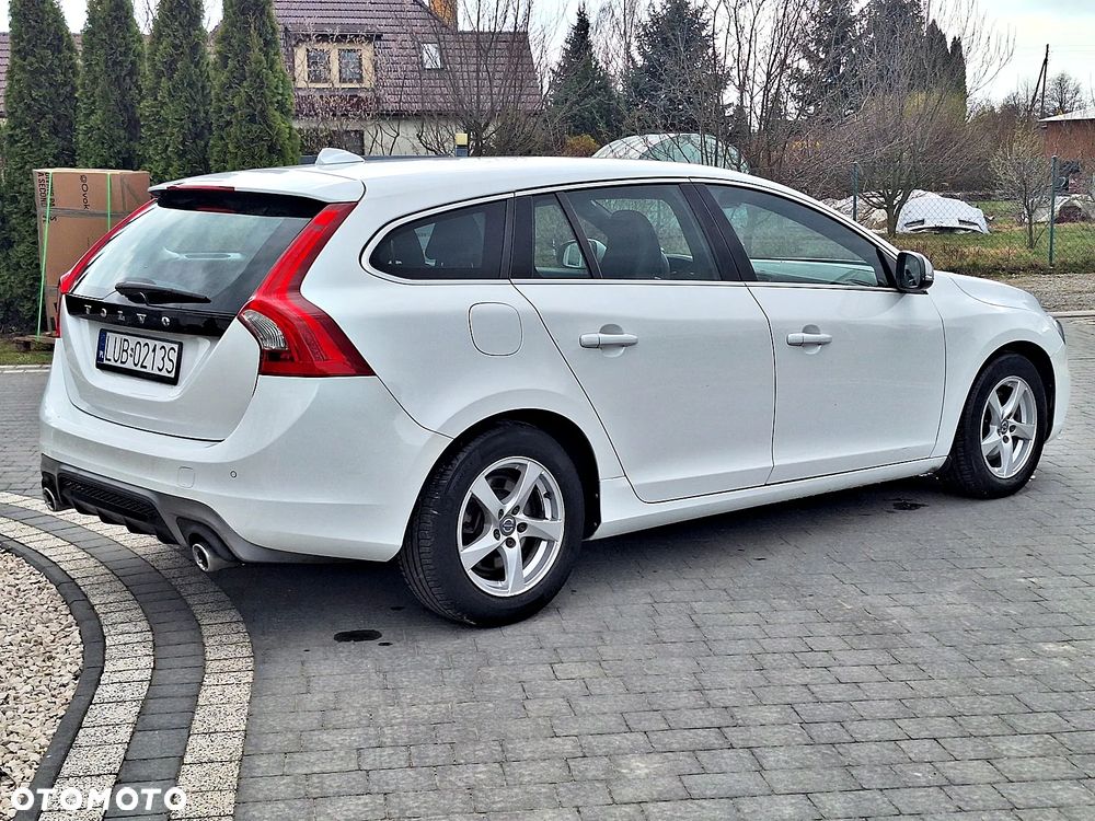Volvo V60 D3 Geartronic RDesign - 5