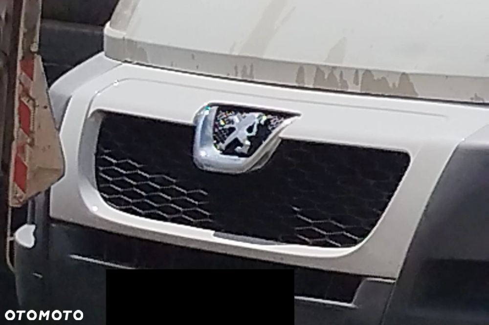 Ducato III i lift Boxer Jumper II 06-14r DOKA drzwi tył prawe/lewe 800zł/sztuka zderzak przód -prawy / lewy bez halogenu 60zł, błotnik przód prawy / lewy 100zł, mechanizm wycieraczki -100zł, belka zderzaka przód 100zł/szt listwa pod lampę prawa 50zł/sztuka, nad lampę 35zł/sztuka, maska 150zł/sztuka, lampa przód 150-200zł/sztuka prawa lub lewa, drzwi przód prawe / lewe od 250zł/szt, drzwi tył prawe H1 H2 OD 500zł-, koła 15" 16", opony, felgi  i inne - 13