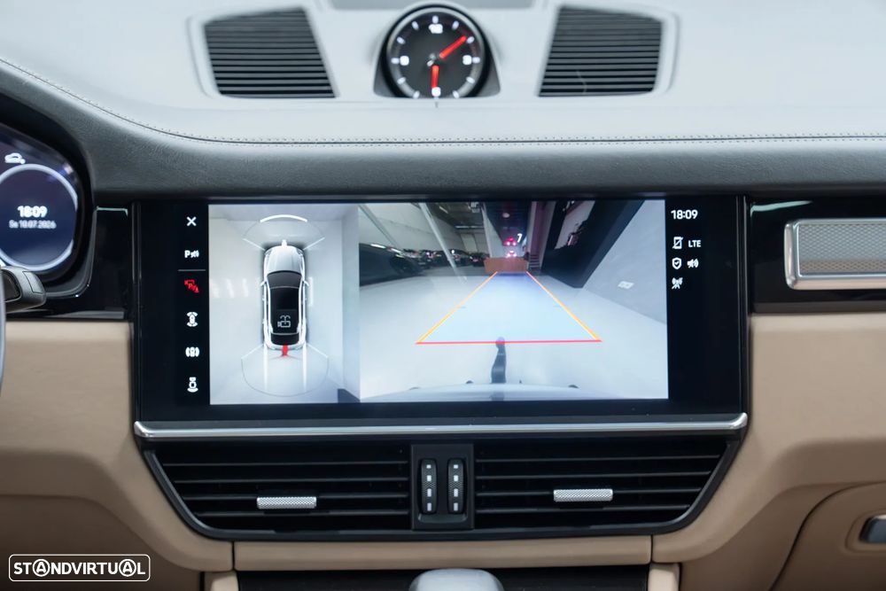 Porsche Cayenne Coupé E-Hybrid - 52