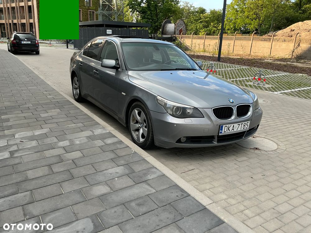 BMW Seria 5 525d - 4