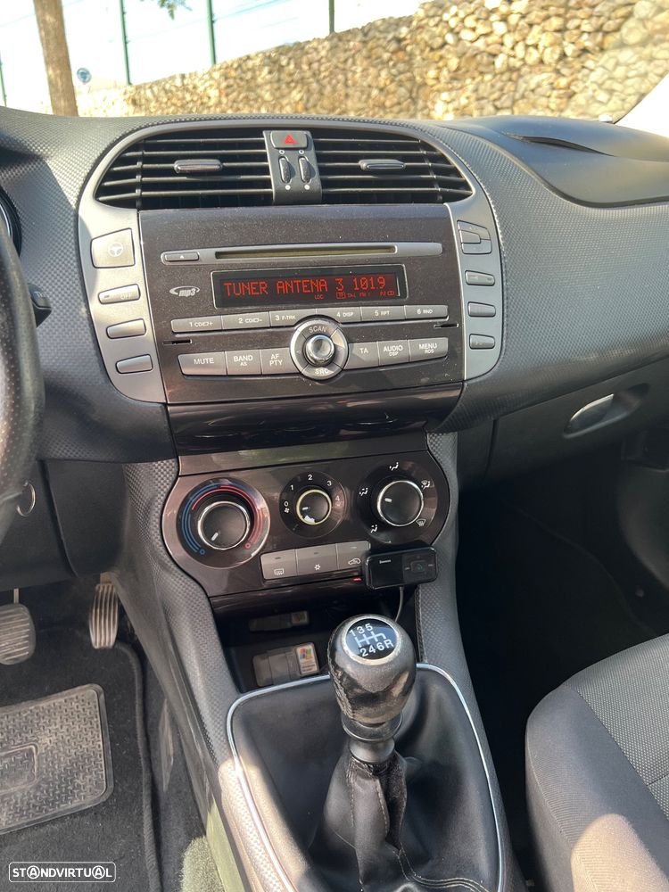 Fiat Bravo 1.4 16V Dynamic - 21