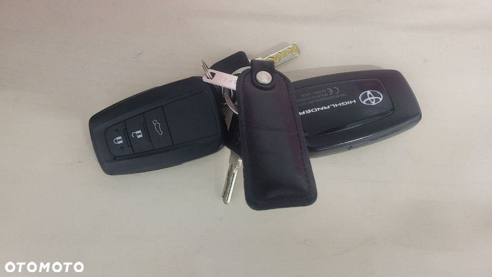 Toyota Highlander - 32