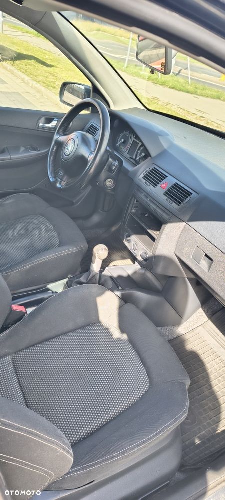 Skoda Fabia - 5