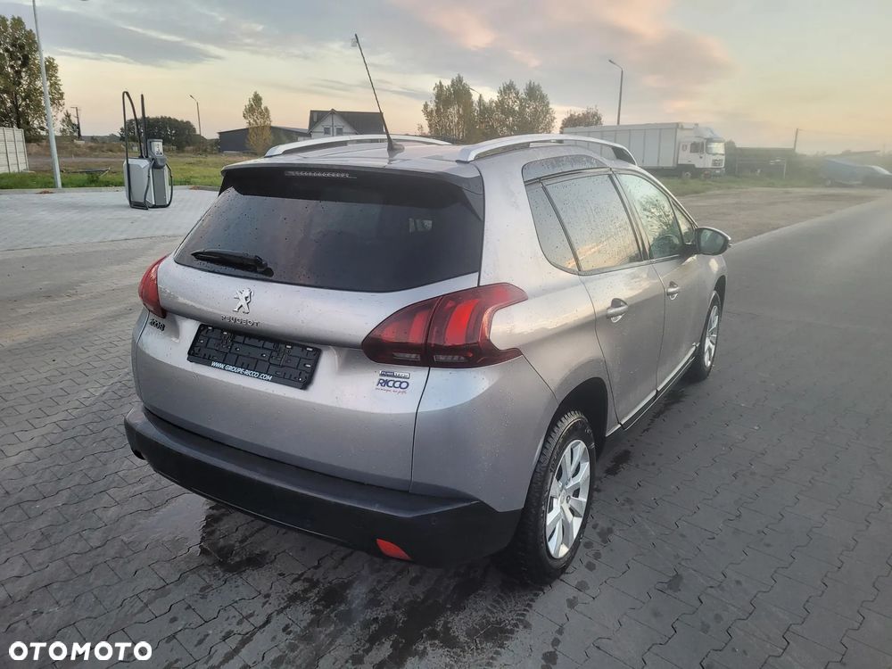 Peugeot 2008 2017 photo 3