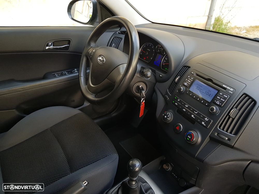 Hyundai i30 CW 1.4 CVVT Blue Comfort - 28