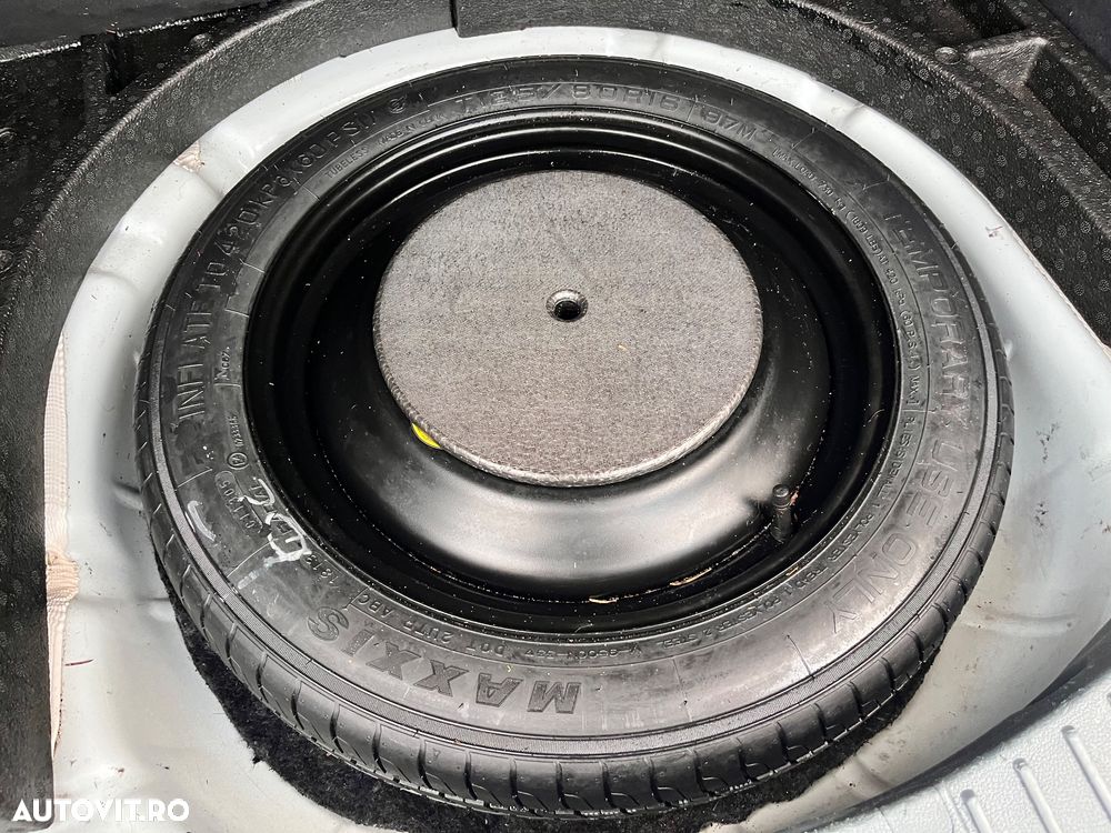 Ford C-Max 1.6 Ecoboost Start Stop Titanium - 22