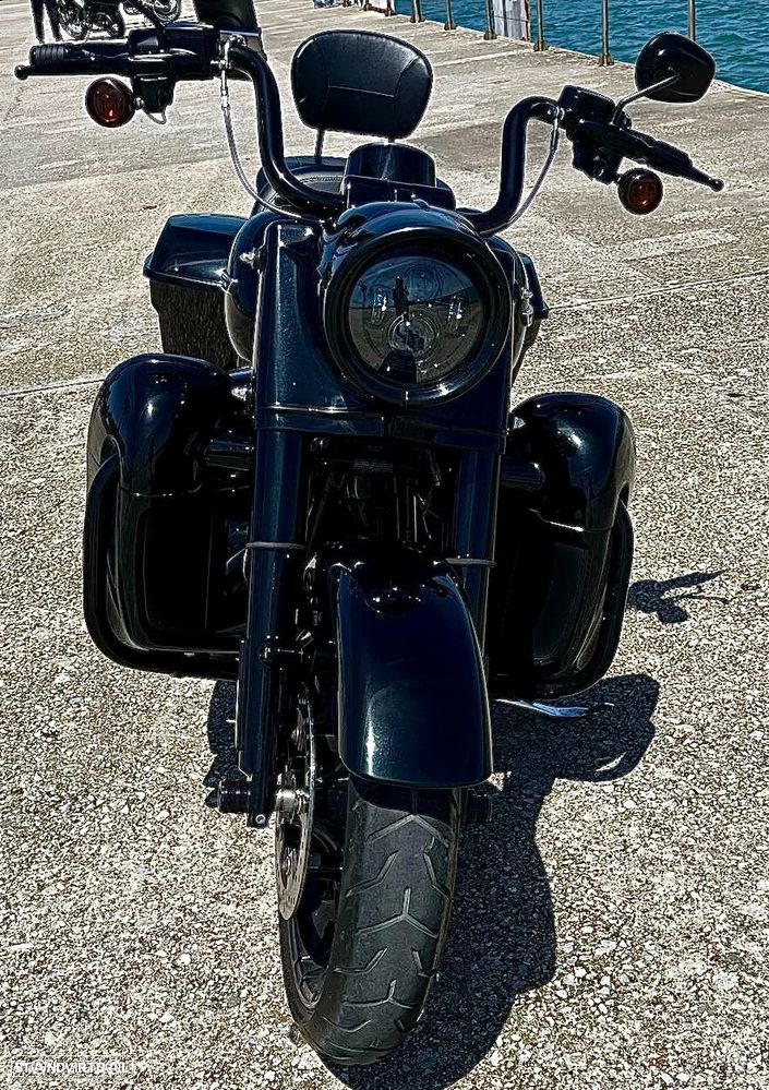 Harley-Davidson FLHR Road King Special - 25