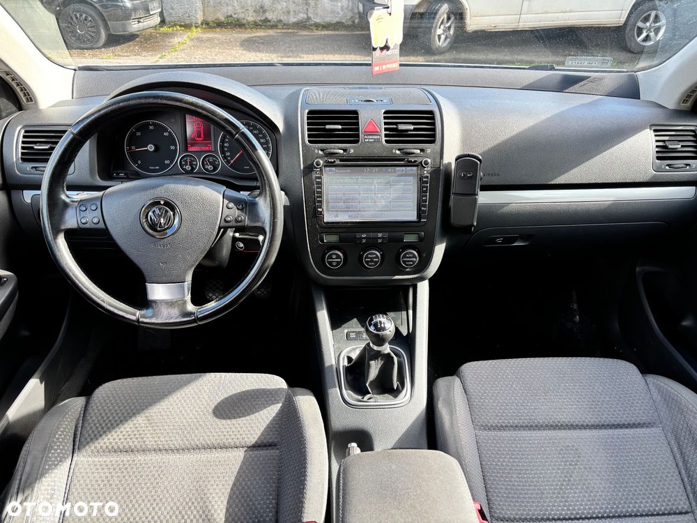 Volkswagen Golf 2.0 TDI Comfortline - 7