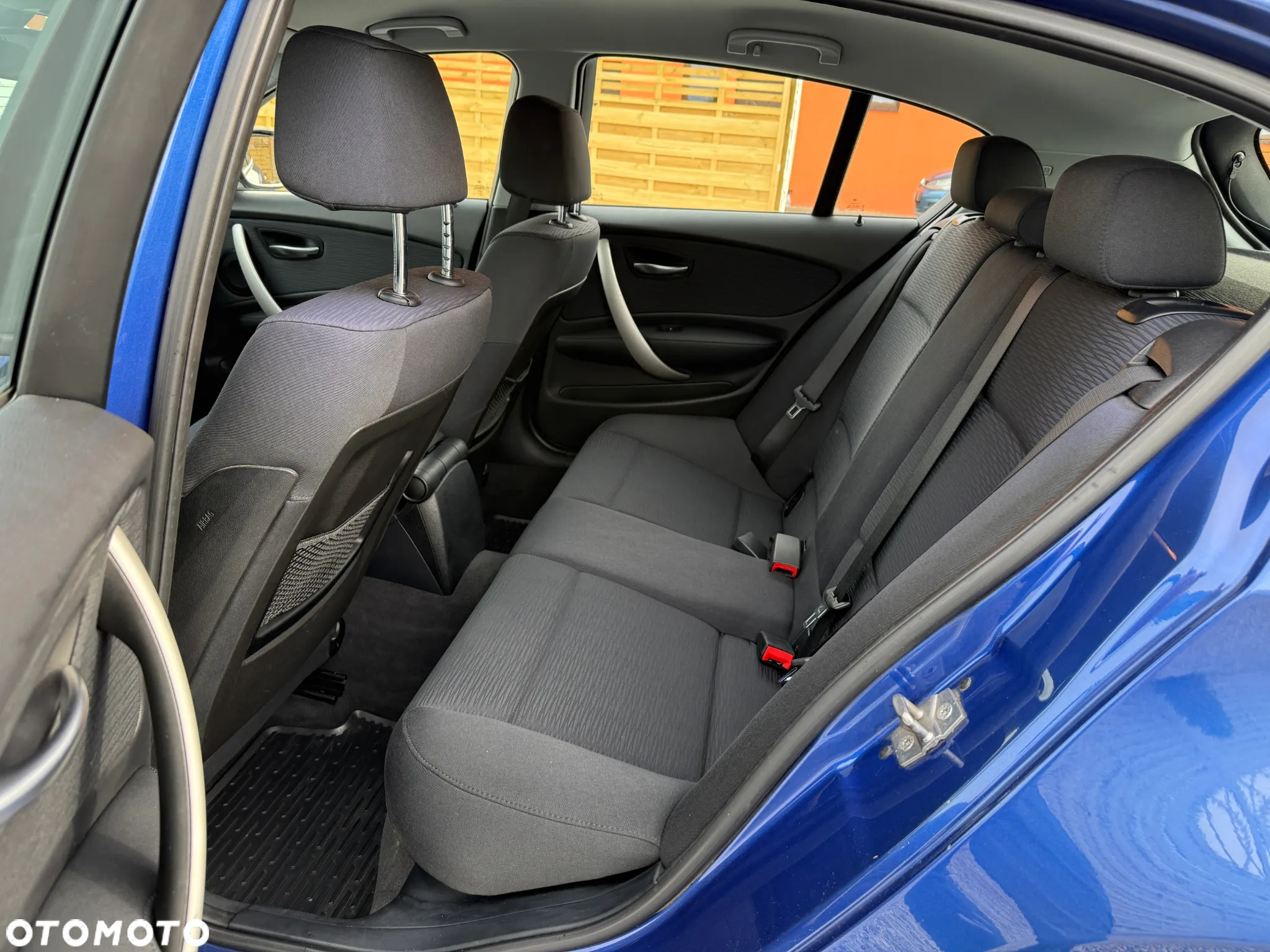BMW Seria 1 116i - 14