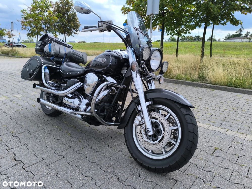 Yamaha Road Star - 2