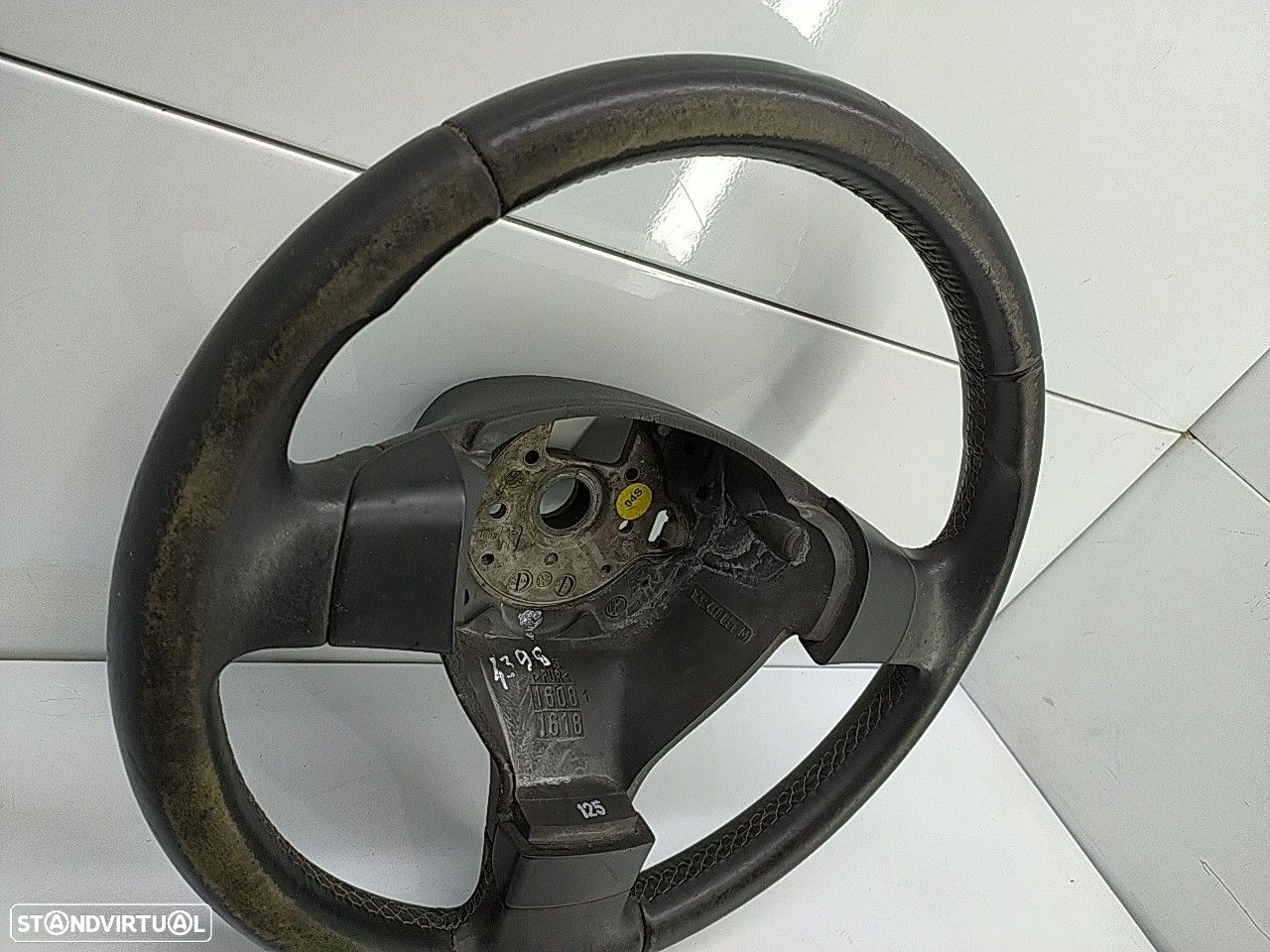 Volante Pele Volkswagen Golf V (1K1) - 3