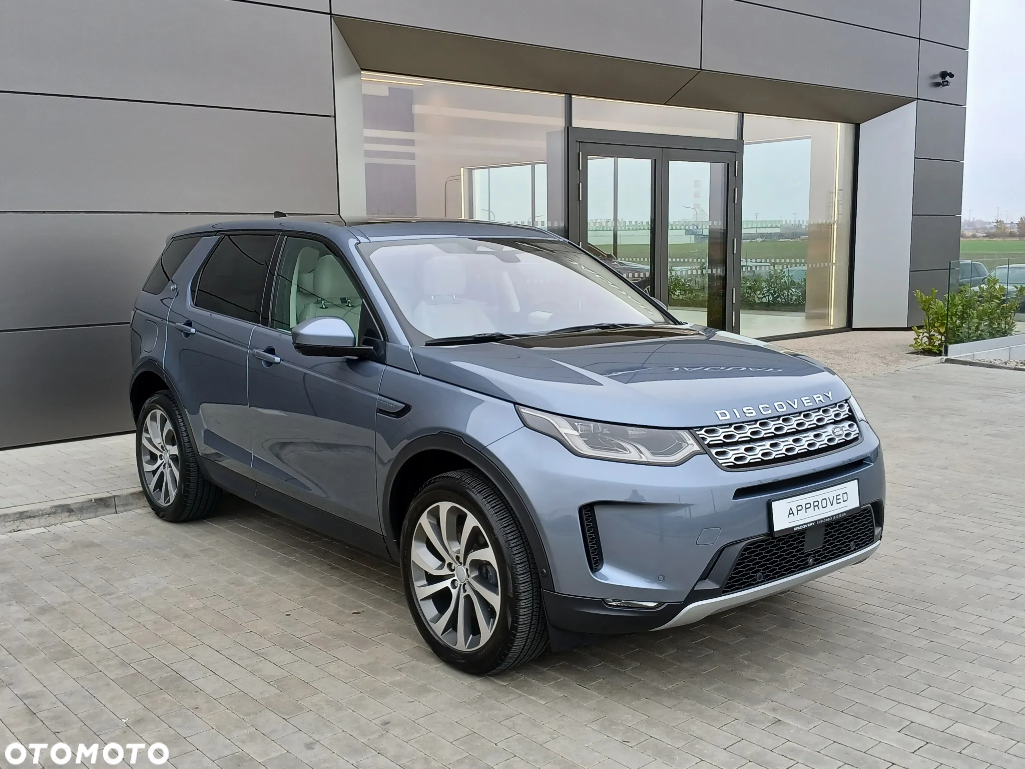 Land Rover Discovery Sport - 2