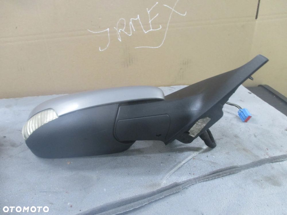 Lusterko prawe Volvo V50 6pin Europa - 5