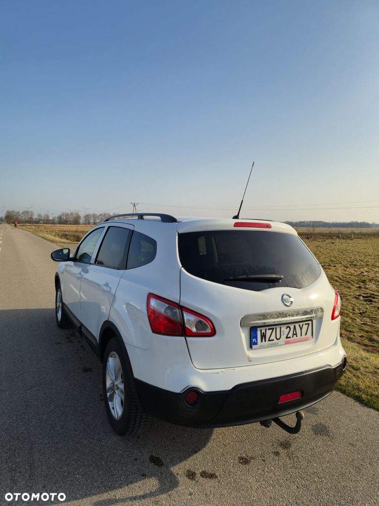 Nissan Qashqai 2.0 360 - 5