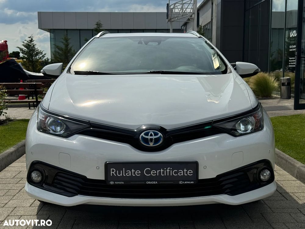 Toyota Auris 1.8 L VVT-i Sol+ - 2