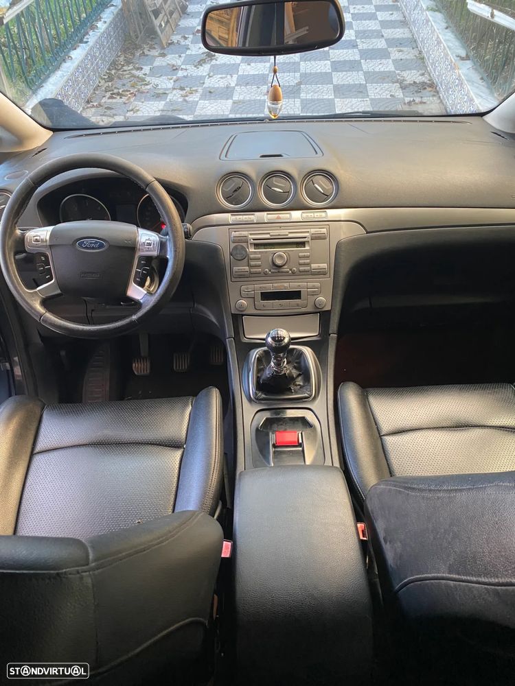 Ford S-Max 1.8 TDCi Trend 7L - 6